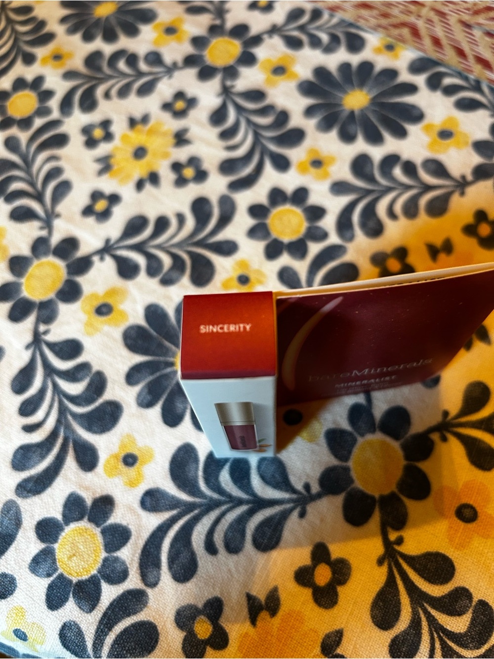 bareMinerals Hydrating Lip Gloss-Balm in Golden Bronze - Sincerity - Picture 6 of 8